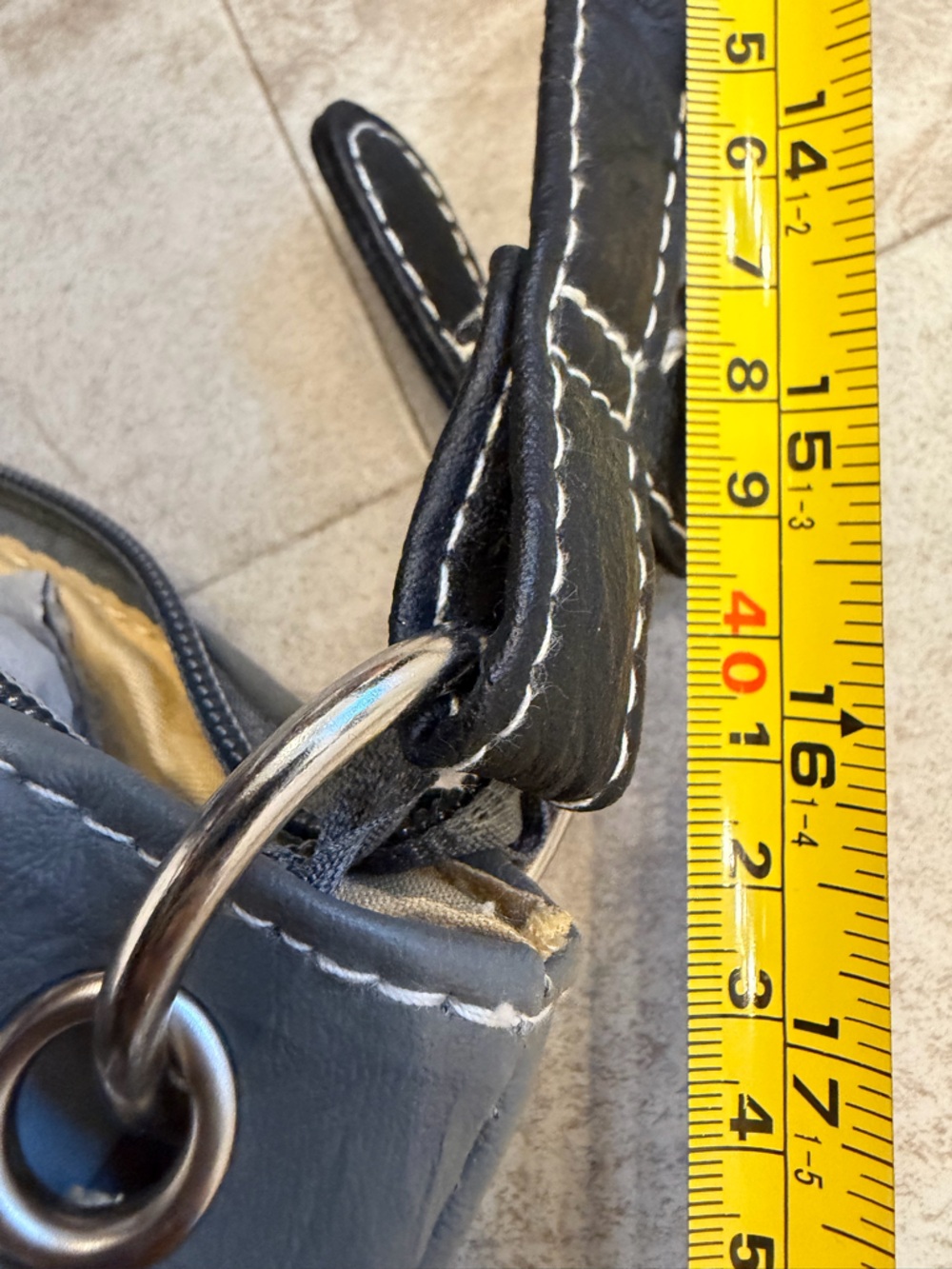 STONE& CO Crossbody Grey Purse with Outside and Inside Pockets - Picture 9 of 9